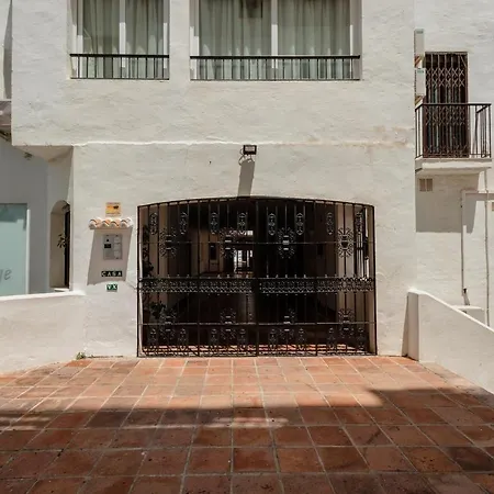 Penthouse In Puerto Banus With Sea And Marina Views Apartmán