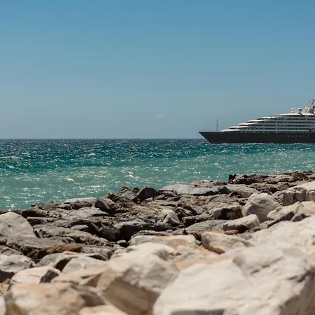 Penthouse In Puerto Banus With Sea And Marina Views