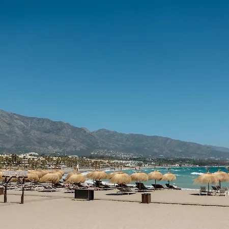 Penthouse In Puerto Banus With Sea And Marina Views ماربيا