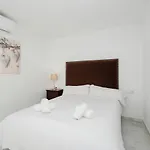 Apartamento Penthouse In Puerto Banus With Sea And Marina Views