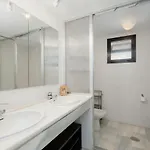 Apartamento Penthouse In Puerto Banus With Sea And Marina Views