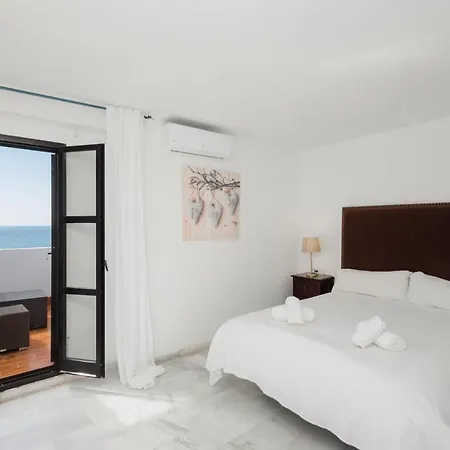 Penthouse In Puerto Banus With Sea And Marina Views Марбелья