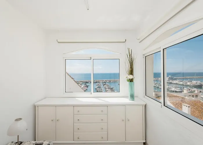 アパート Penthouse In Puerto Banus With Sea And Marina Views マルベーリャ